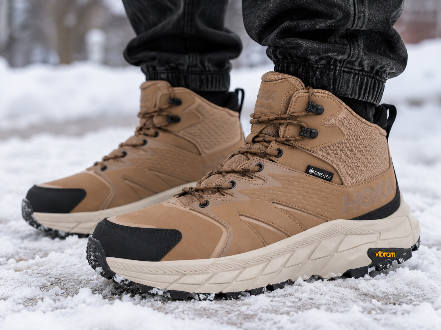 Hoka Anacapa Mid Gore-Tex — на ноге
